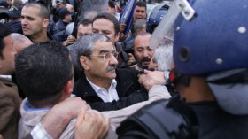 شباب يخاطب سعدي:سنطاردكم شارع شارع زنقا زنقا