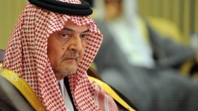 السعودية تدعو ايران لسحب قواتها “المحتلة” من سوريا