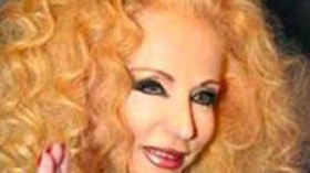 فادي:الحريري اشترى صور زعماء عرب يحتسون الخمرة في حذاء الصبوحة