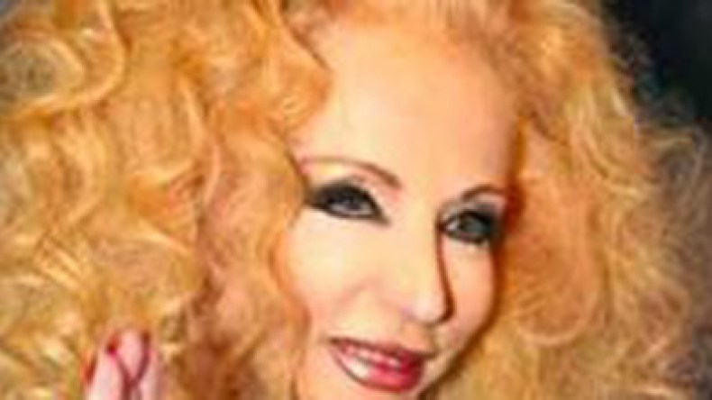 فادي:الحريري اشترى صور زعماء عرب يحتسون الخمرة في حذاء الصبوحة