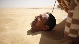 انطلاق موسم العلاج بحمامات الرمل تحت حرارة تفوق 50 درجة