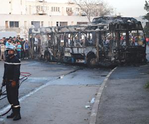 Après 4 jours de fermeture : longues files d'attente au niveau des postes et des banques