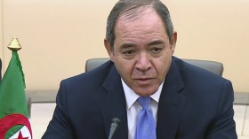 بوقادوم: قرار فتح المجال الجوي للطيران المدني بيد اللجنة العلمية