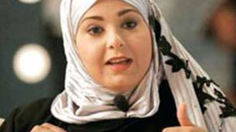 صابرين: “تمسكت بالحجاب ورزقت زوجا منقذا”