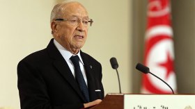 العزل والتكفير في انتظار السبسي