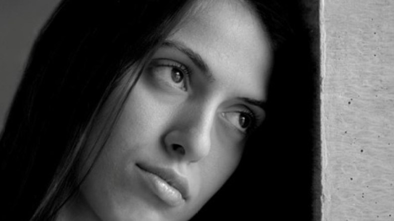 تلاعبت بعشرات الرجال وأنا في ذمة رجل