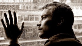 هل أتزوج امرأة متبوعة بأحكام قضائية؟
