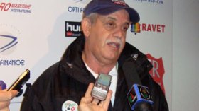 “غزال أبهرني لكنني لست راضيا عن الدفاع”