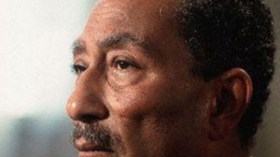 هجوم إعلامي مصري غير مسبوق على منتجي الفيلم الذي وصف السادات بالخيانة والعمالة