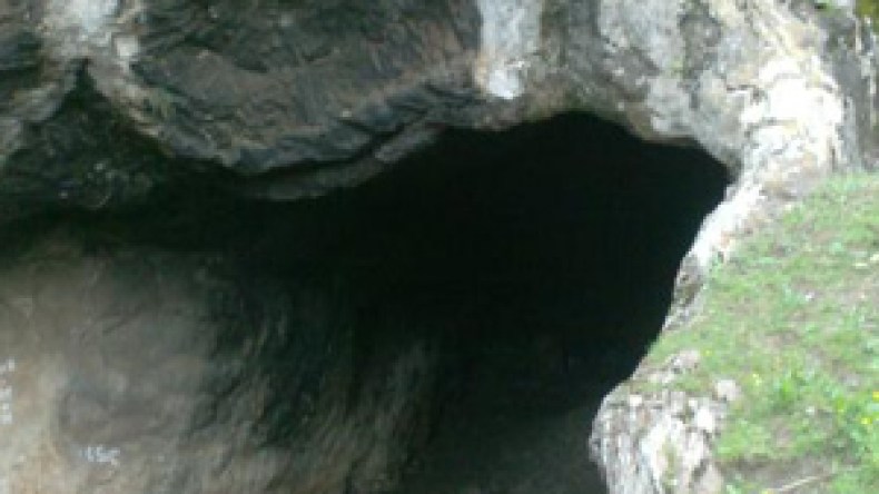 الحياة  عادت  إلى  ” إمرة  الموت ”  ولم  تبق  إلا  ذكريات  المحشوشة  والساطور