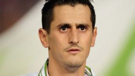 “صايفي” مدربا مساعدا للعميد!