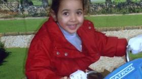 La famille maternelle demande l’intervention des autorités : la petite Safia privée d’école