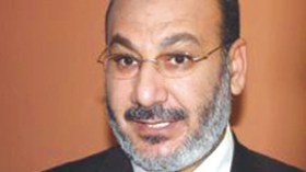 الفنانون شهادتهم مجروحة ولم تحصل أي مذبحة في السودان