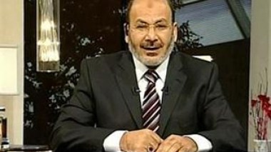 Safouat Hidjazi à Echorouk : « Le départ de Moubarak n’est pas une victoire tant que le régime n’est pas tombé »