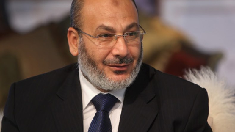 الداعية صفوت حجازي هو الهدف الأول والأكبر للسيسي