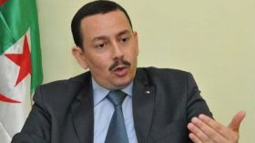 ساحلي يرد على اتهامات وجهت له بتبييض الأموال