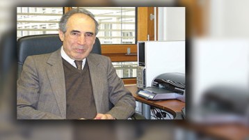 الدبلوماسي الجزائري الكبير محمد سحنون يغادر دنيانا