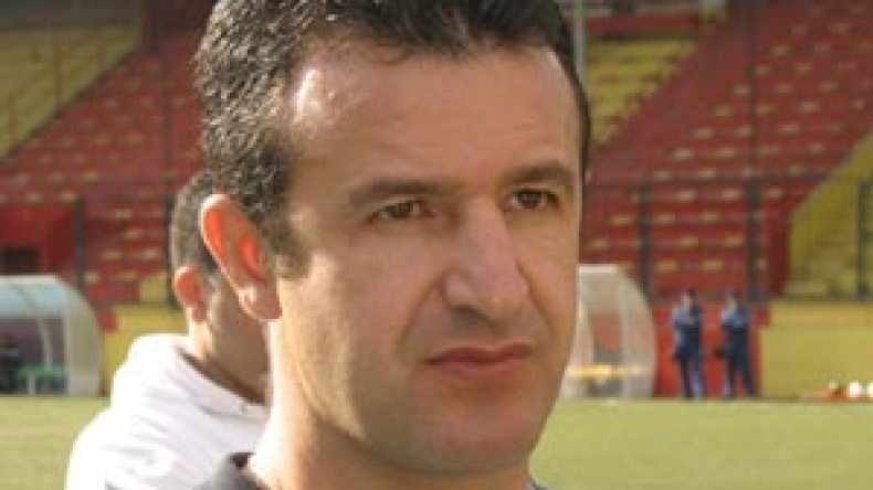 صايب “يفر” من الشلف ويوقع للعروبة الإماراتي