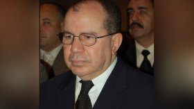 بركات “يتنازل” عن الحصانة البرلمانية!