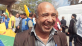 إلقاء النظرة الأخيرة على جثمان “السعيد بوخاري” بتيزي وزو