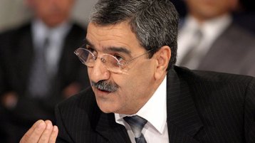 لا يجوز عليه التّيمّم