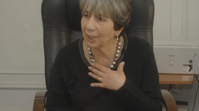“نشجّع العودة الطوعية للنازحين السوريين والأفارقة”