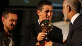 صايفي يتوج بالطبعة الثامنة و كريستيانو رونالدو الأفضل في العالم