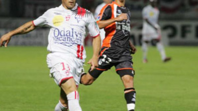 لوريان ومنصوري يتأهلان لثمن نهائي كأس فرنسا