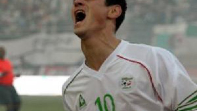 صايفي‭ ‬يفتح‭ ‬عداده‭ ‬من‭ ‬الأهداف‭ ‬مع‭ ‬إيستر‭ ‬الفرنسي‭