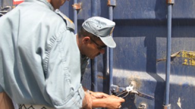 100,000 wine bottles seized eastern Algeria