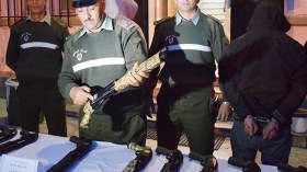 أسلحة أمريكية للبيع بـ50 مليونا في قلب العاصمة!