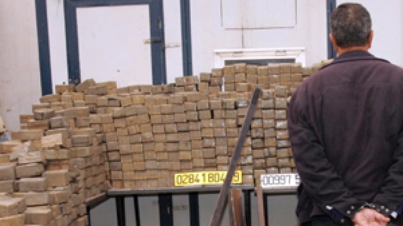 حجز أزيد من 3 أطنان من المخدرات وتفكيك 4 شبكات عابرة للحدود