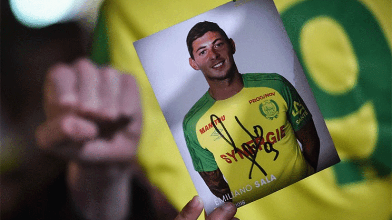 نانت الفرنسي يحجب الرقم “9” تكريماً للأرجنتيني سالا