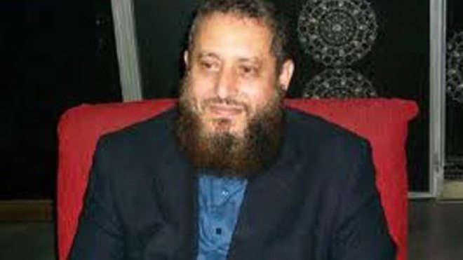 “الفلول أنقذوا شفيق في آخر لحظة”