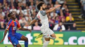 صلاح يقع في فخ “التمثيل” ويواجه عقوبة الإيقاف