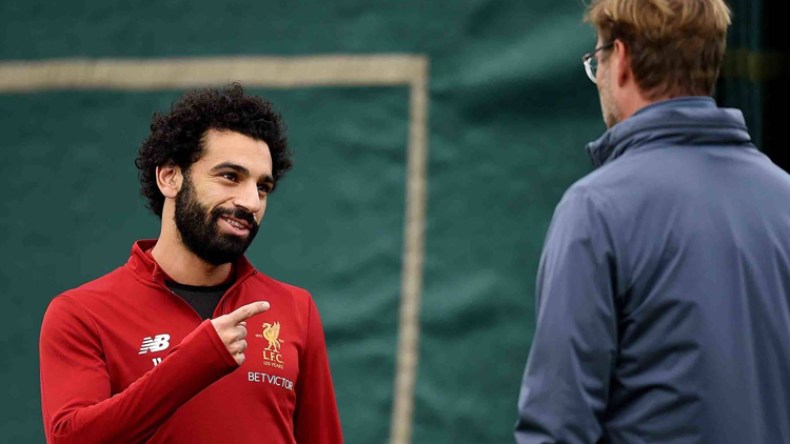 صلاح وفان ديك يمنحان كلوب دفعة معنوية