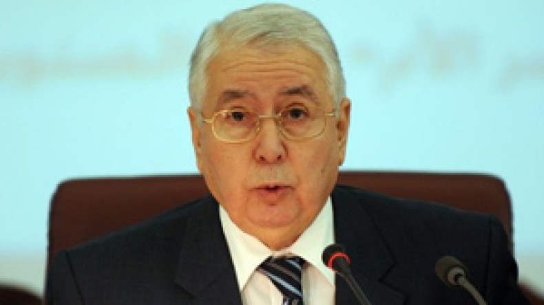 “لا نفهم كيف تؤيد دول عربية إسرائيل في غلق المعابر”