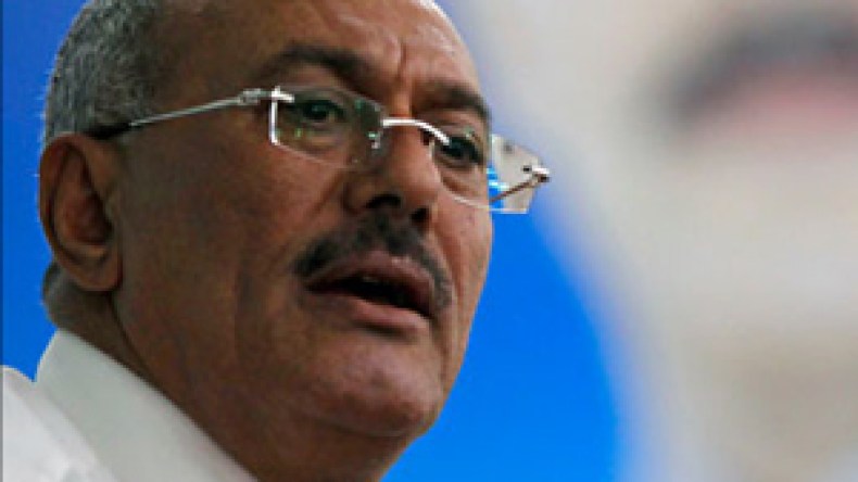 مصدر يمني: “صالح لن يوّقع على المبادرة الخليجية القاضية بتنحيه عن السلطة”