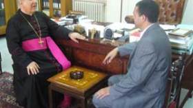 لبنان لم يدخل حربا أهلية ولكنه على أبوابها