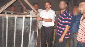 أنفاق لتهريب السيارات و الوقود و أخرى للرغيف و حليب الأطفال