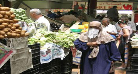 Hausse des salaires de 9% en Algérie en 2011