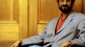 ايران تؤكد أن الفتوى بإهدار دم سلمان رشدي لا تزال سارية