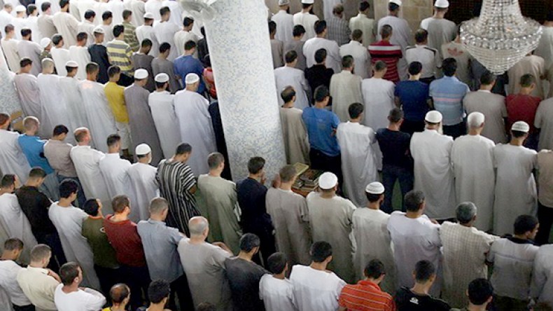 الدعوة إلى أكبر مشاركة في صلاة الإستسقاء هذا الجمعة ببسكرة