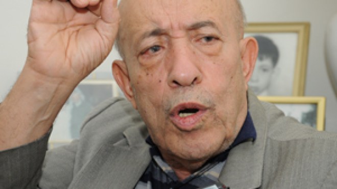 صالح‭ ‬بن‭ ‬قبي للشروق: بومدين‭ ‬هدّد‭ ‬الحسن‭ ‬الثاني‭ ‬بعدم‭ ‬حضور‭ ‬القمة‭ ‬الإفريقية‭ ‬سنة‭ ‬1972 ‬إذا‭ ‬لم‭ ‬يمض‭ ‬على‭ ‬اتفاقية‭ ‬الحدود‮