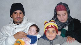 قصة حب عارمة بدأت في مركز الطفولة المسعفة وانتهت في الشارع