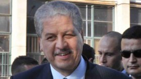 عبد المالك سلال يشرع في زيارة عمل إلى ولاية أدرار