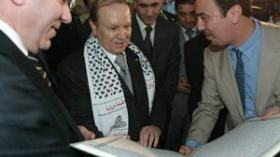 بوتفليقة‮ ‬يأمر‮ ‬أويحيى‮ ‬بتسهيل‮ ‬تسويق‮ ‬إصدارات‮ ‬المجلس‮ ‬الأعلى‮ ‬للغة‮ ‬العربية‮ ‬