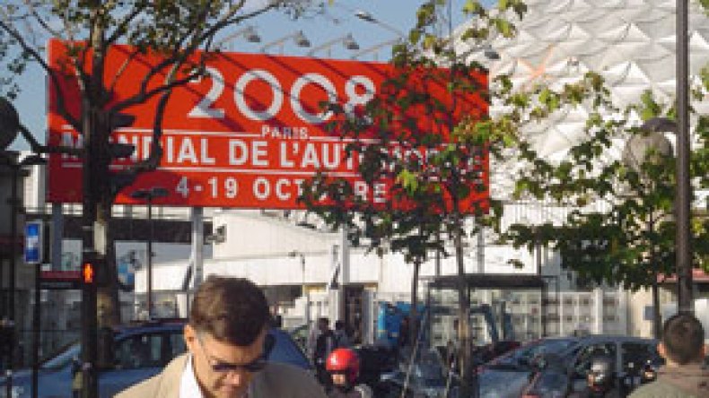 ساركوزي دعم قطاع السيارات بخطة عمل قيمتها 400 مليون أورو