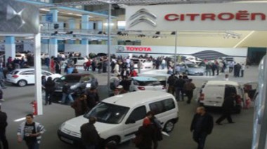 Les voitures haut de gamme séduisent les Algériens au Salon de l’automobile