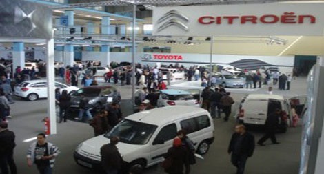 Les voitures haut de gamme séduisent les Algériens au Salon de l’automobile